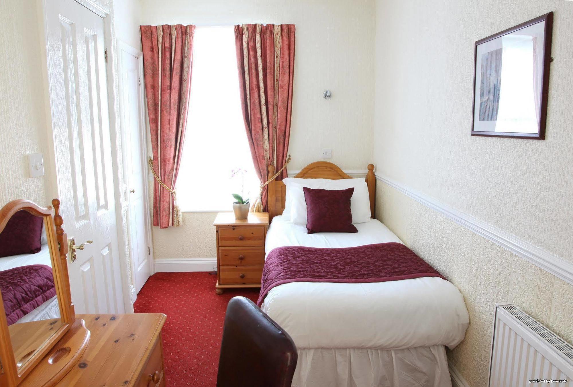 Cliff Head Hotel Carlyon Bay Δωμάτιο φωτογραφία